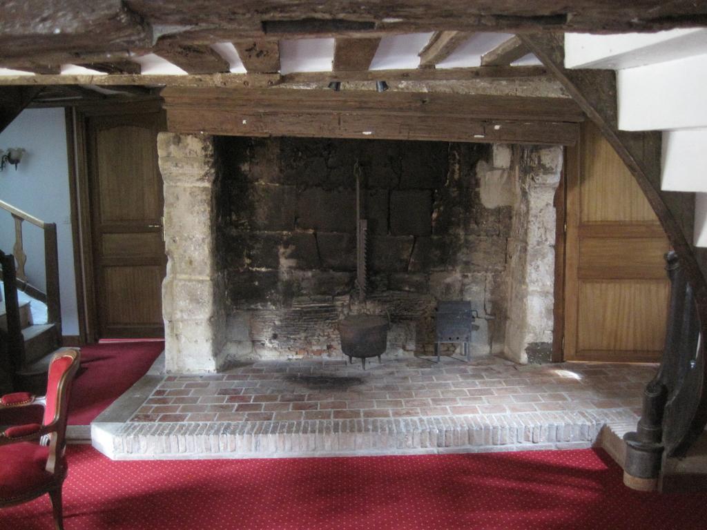 Les Trois Cheminees Chambres d'Hotes Livarot-Pays-d'Auge Extérieur photo
