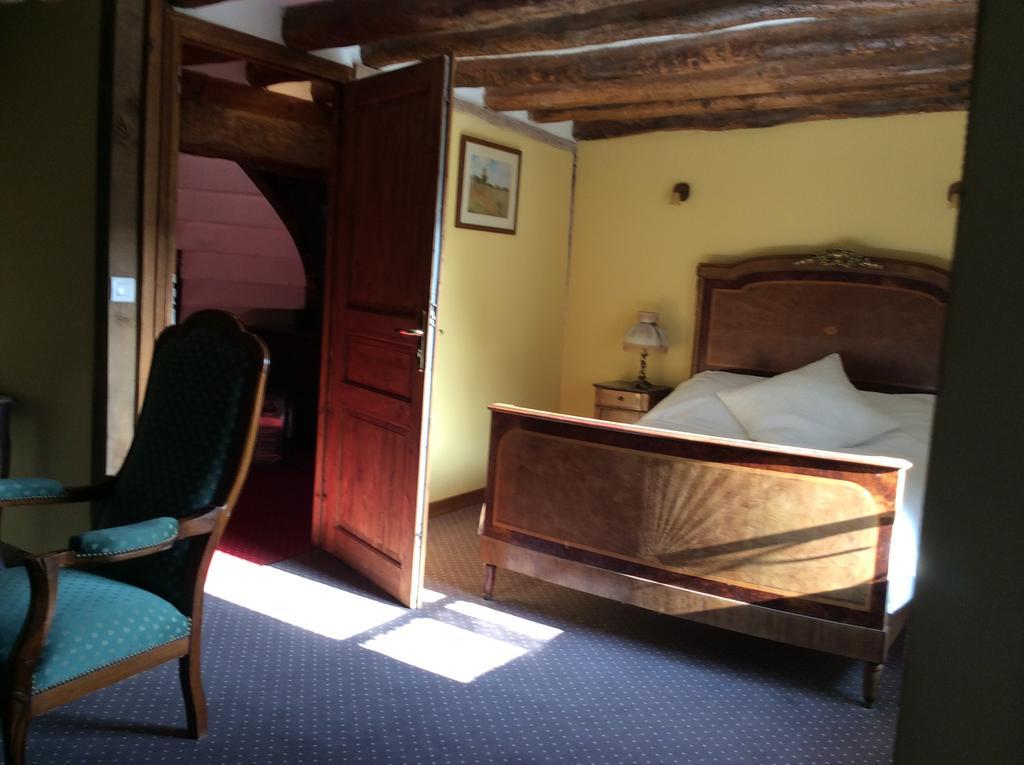 Les Trois Cheminees Chambres d'Hotes Livarot-Pays-d'Auge Extérieur photo
