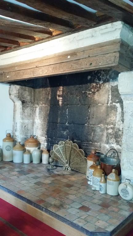 Les Trois Cheminees Chambres d'Hotes Livarot-Pays-d'Auge Extérieur photo