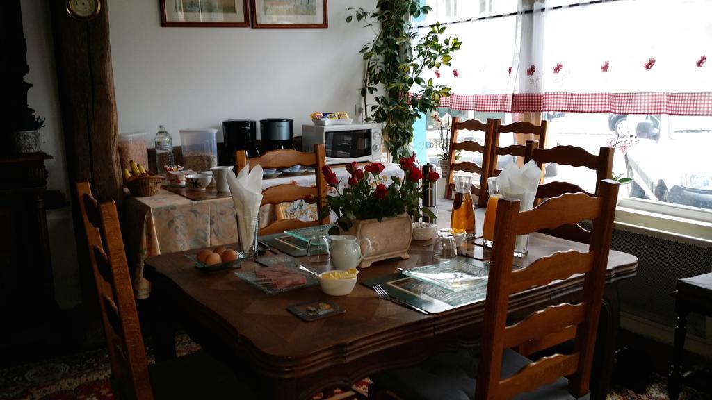 Les Trois Cheminees Chambres d'Hotes Livarot-Pays-d'Auge Extérieur photo